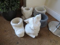 A CONCRETE GARDEN PIG ORNAMENT AND FOUR ASSORTED PLANTERS (5)