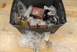 A TOOLBOX CONTAINING A LARGE QUANTITY OF COSTUME JEWELLERY