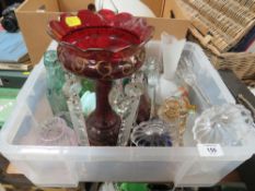 A TRAY OF STUDIO GLASSWARE ETC. TO INCLUDE A CUT AND COLOURED GLASS DRESSING TABLE SET, CAITHNESS,