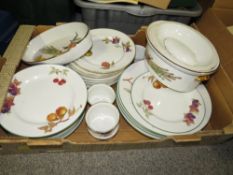 A TRAY OF ROYAL WORCESTER EVESHAM DINNERWARE