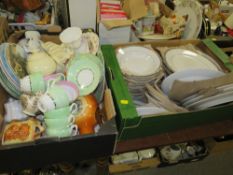 A TRAY OF ASSORTED CHINA AND CERAMICS TO INCLUDE KINGSLEY GREEN AND PINK CHINA, LURPAK TOAST RACK