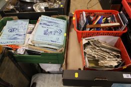 TWO TRAYS OF ASSORTED EPHEMERA TO INCLUDE THURMAN PUBLISHING MR MEN BOOKS, VARIOUS TV AND RADIO