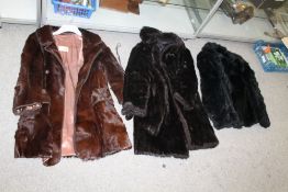 A QUANTITY OF FUR COATS, JACKET ETC TO INCLUDE A FAUX EXAMPLE (3)