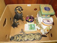 A TRAY OF ASSORTED COLLECTABLES TO INCLUDE OBSERVER BOOKS, ARTIST BOXES, MOORCROFT LID, ELEPHANT