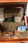 A WICKER BASKET OF COLLECTABLES TO INC TWO CAST METAL VINTAGE MINCERS, GENTS VANITY / GROOMING SET