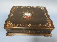 A VICTORIAN PAPIER MACHE WRITING SLOPE INLAID WITH MOTHER OF PEARL DETAIL - W 29 CM