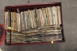 A TRAY OF ASSORTED 7