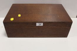 A WOODEN OAK ARTISTS STYLE BOX