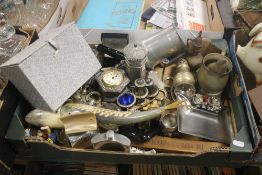 A TRAY OF ASSORTED METALWARE (TRAYS NOT INCLUDED),br.