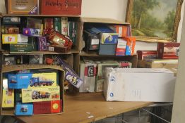 A QUANTITY OF EMPTY TOY VEHICLE BOXES TO INCLUDE CORGI