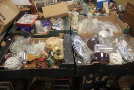 FOUR TRAYS OF CERAMICS AND SUNDRIES TO INCLUDE DECANTERS (TRAYS NOT INCLUDED),br.