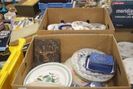 TWO TRAYS OF ASSORTED CERAMICS TO INCLUDE PICTURE PLATES ETC (TRAYS NOT INCLUDED),br.