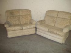 A PARKER KNOLL 2 PIECE SUITE