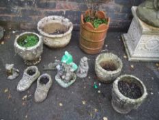 A SELECTION OF CONCRETE GARDEN PLANTERS AND STATUES TO INCLUDE A TERRACOTTA PLATER