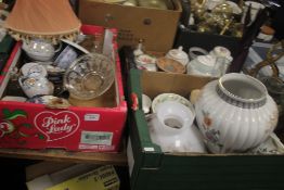 THREE TRAYS OF CERAMICS AND SUNDRIES TO INCLUDE BLUE AND WHITE