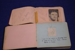 AN AUTOGRAPH BOOK TO INCLUDE G. DRURY VARIOUS CRICKETERS FROM 1930S/40S TO INCLUDE L.A SMITH, J.M