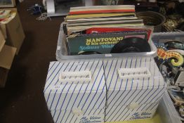 A QUANTITY OF RECORDS AND SINGLES MAINLY CLASSICAL