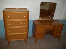 AN OAK FINISH RETRO 2 PIECE BEDROOM SUITE
