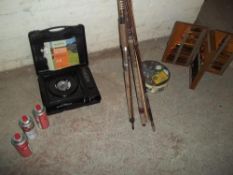 A SELECTION OF FISHING EQUIPMENT TO INCLUDE RODS, FLOATS, WEIGHTS ETC AND A CAMPING STOVE