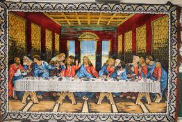 A LARGE TAPESTRY DEPICTING THE LAST SUPPER APPROX 190 CM X 123 CM