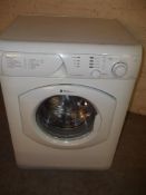 A HOTPOINT WASHER 1400 SPIN