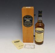 A PRESENTATION BOX 1990 BOTTLING OF MIDLETON VERY RARE IRISH WHISKEY - SIGNED TO THE BOTTLE BY BARRY