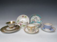 A COLLECTION OF DECORATIVE PORCELAIN TEAWARE / CUPS AND SAUCERS, to include a Spode 2197 pattern cup