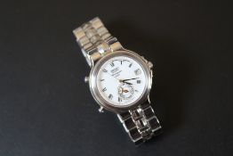 A SEIKO SQ100 CHRONOGRAPH DAY DATE ALARM WRIST WATCH, Dia 4 cmCondition Report:working capacity