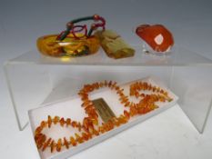 A COLLECTION OF VINTAGE AND MODERN AMBER & LUCITE JEWELLERY ETC., to include a vintage amber type