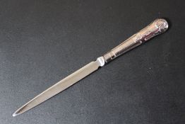 A HALLMARKED SILVER HANDLED LETTER OPENER, L 19.5 cm