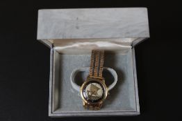 A VINTAGE RETRO AVLON ALTUS ANTIMAGNETIC INCABLOC 'VIKING SHIP' WRIST WATCH WITH ORIGINAL BOX, Dia