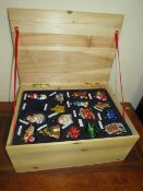 A THOMAS PACCONI EXCLUSIVE COLLECTIONS SET OF 23 GLASS BLOWN BAUBLES TOGETHER WITH A CHRISTMAS