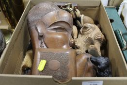 A COLLECTION OF CARVED TREEN TO INCLUDE AN INDONESIAN ART DECO FEMALE BUST, SCANDINAVIAN TROLL