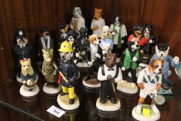 TWENTY ROBERT HARROP FIGURES DOG COUNTRY COMPANIONS FIGURES (ONE SNAPPED)