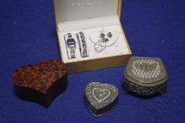 A CASED RENE CHRISTI JEWELLERY SET TOGETHER WITH THREE JEWELLERY BOXES