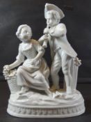 Junges Paar mit Flöte und Traubenkorb "Dresden"Potschappel, weiss, H-17 cm, B-14 cm