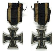 Preußen, Eisernes Kreuz 1870 2. Klasse, mit Band, OEK 1904, Schwärzung verblasst, Band mit starken B