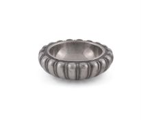 A GEORGE IV SILVER CIRCULAR TRENCHER SALT IN QUEEN ANNE STYLE, ROBERT HENNELL II