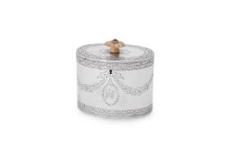 Y A GEORGE III SILVER BRIGHT-CUT OVAL TEA CADDY, APPARENTLY NO MAKER'S MARK