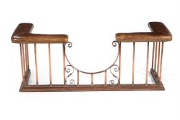 AN UNUSUAL VICTORIAN COPPER AND LEATHER UPHOLSTERED CLUB FENDER, SECOND HALF 19TH CENTURY