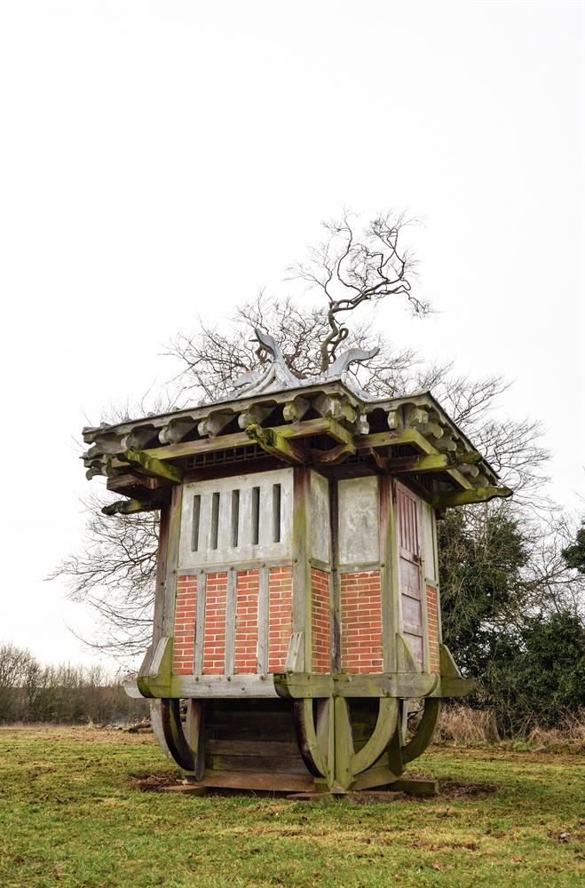 A LATE VICTORIAN ARTS & CRAFTS TEA HOUSE IN ASIAN TASTE, CIRCA 1890 - Image 20 of 20