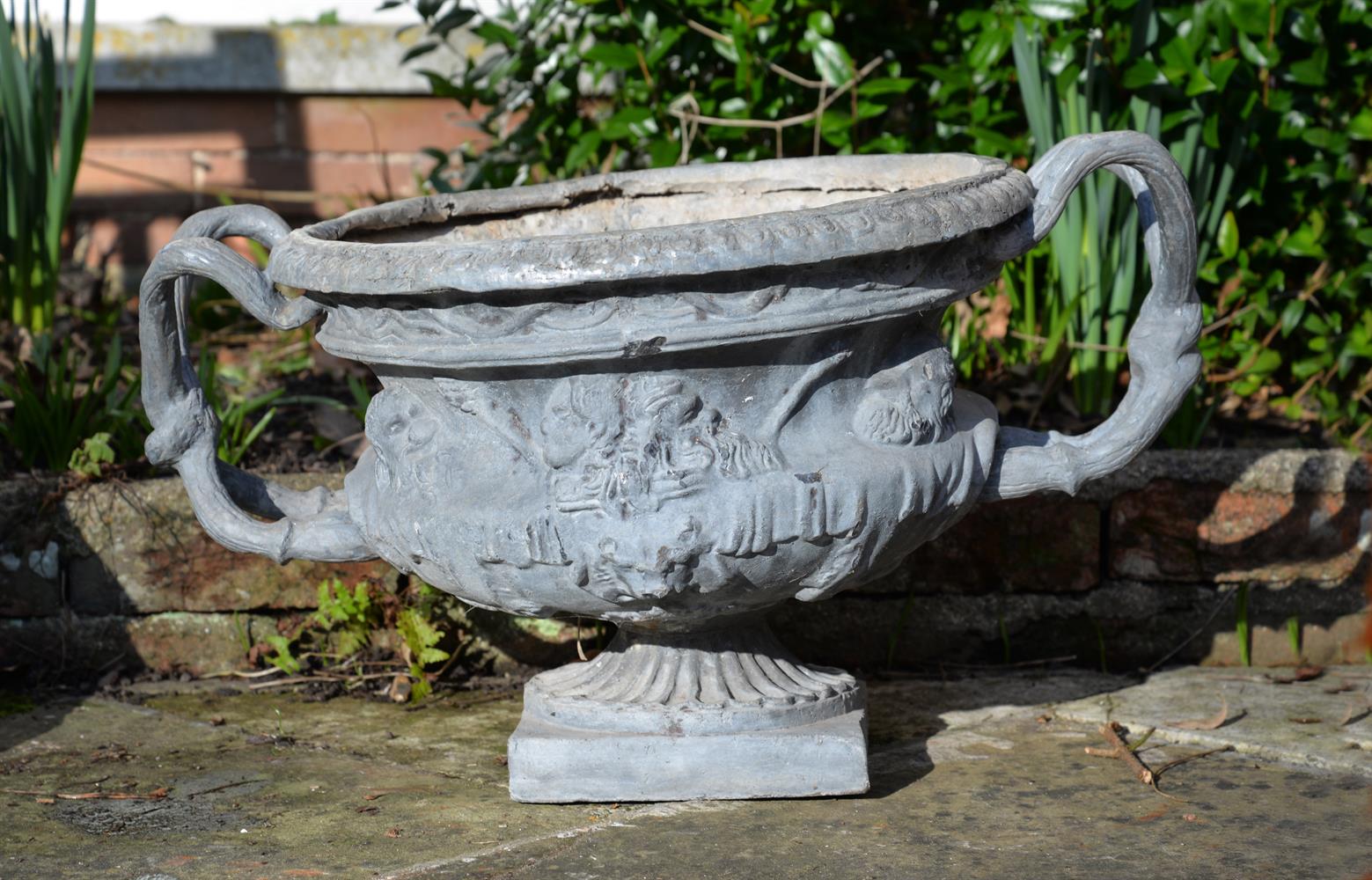 AFTER THE ANTIQUE, A LEAD MODEL OF THE WARWICK VASE PROBABLY EARLY/MID 20TH CENTURY