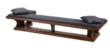 AN OAK CLUB FENDER