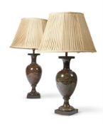 A PAIR OF TURNED SERPENTINE BALUSTER TABLE LAMPS, 20TH CENTURY