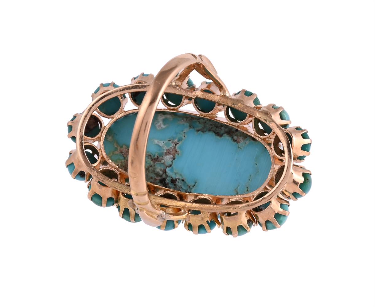 A TURQUOISE CLUSTER DRESS RING - Image 3 of 3