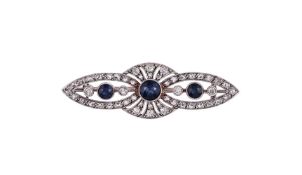 A 1920S SAPPHIRE AND DIAMOND BROOCH