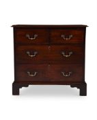 A GEORGE III MAHOGANY CHEST OF DRAWERS, LATE 18TH CENTURY