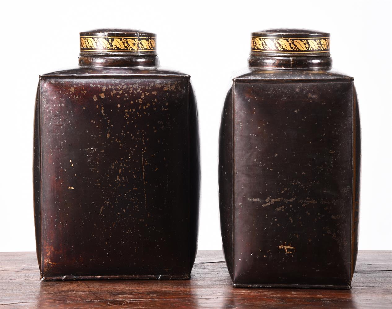 A SET OF SEVEN VICTORIAN TOLE PEINTE TEA CANNISTERS MID 19TH CENTURY Each with painted a Chinese f - Image 8 of 8