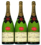 1975 Moet & Chandon