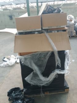 1 Pallet of approx. 200 LED Lanterns